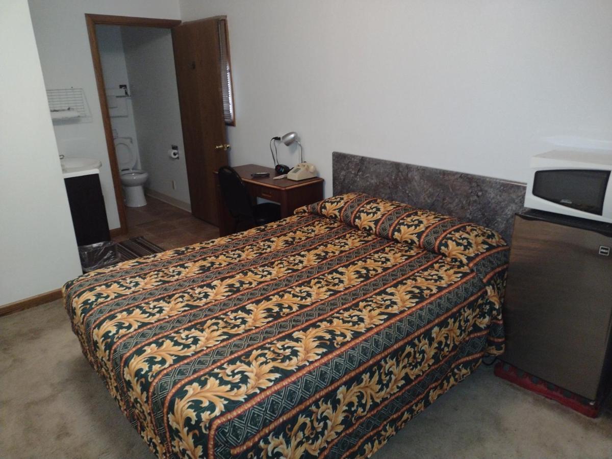 Davis Motel North Lima Bagian luar foto