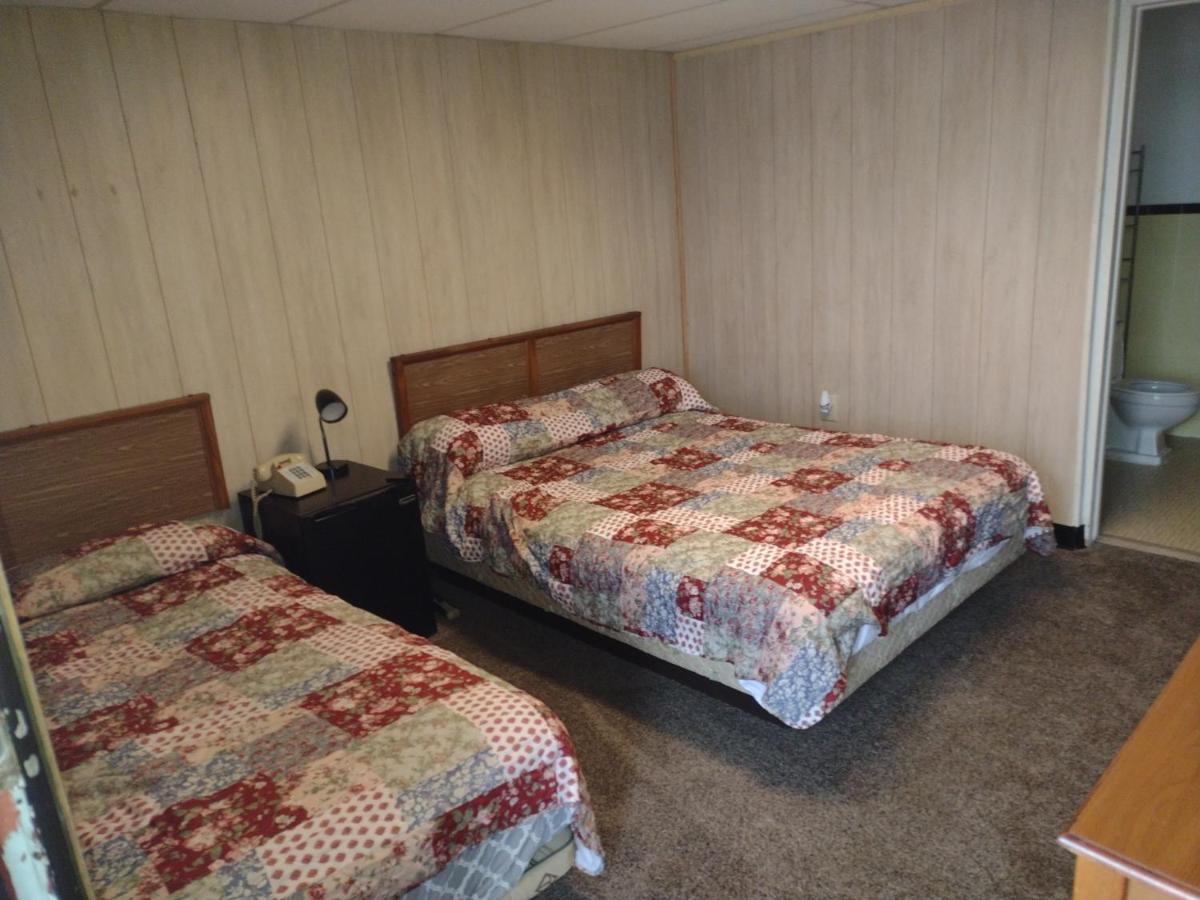 Davis Motel North Lima Bagian luar foto