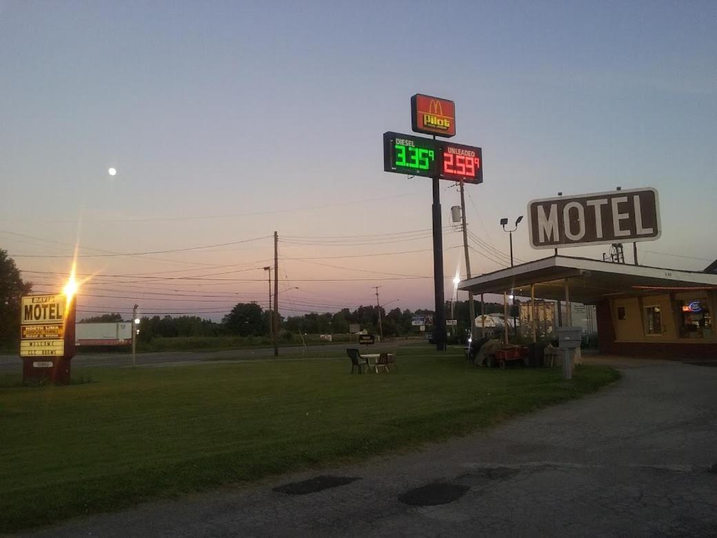 Davis Motel North Lima Bagian luar foto