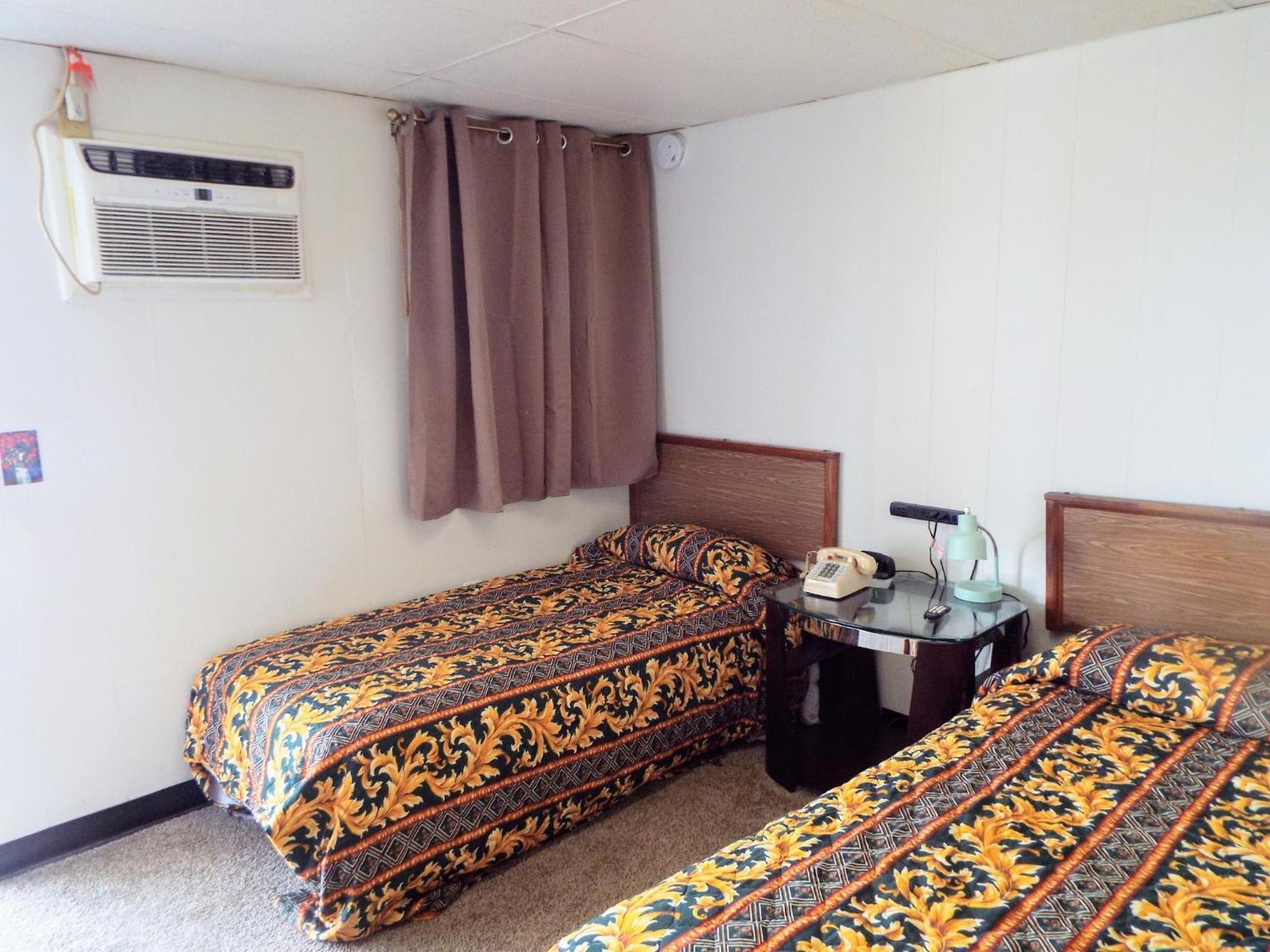 Davis Motel North Lima Bagian luar foto