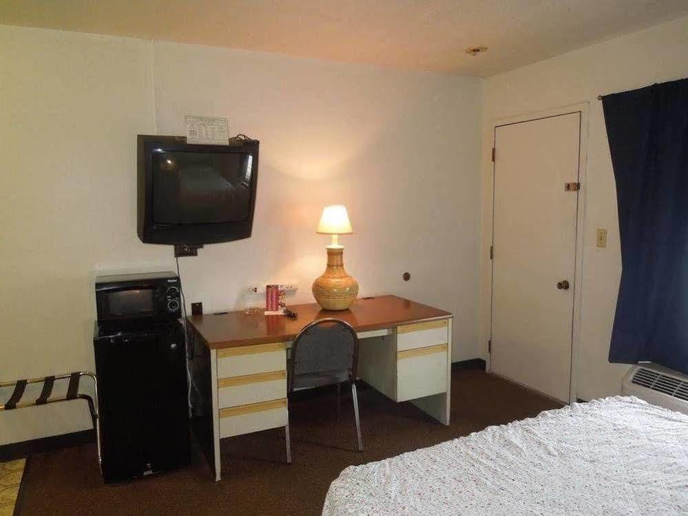 Davis Motel North Lima Bagian luar foto