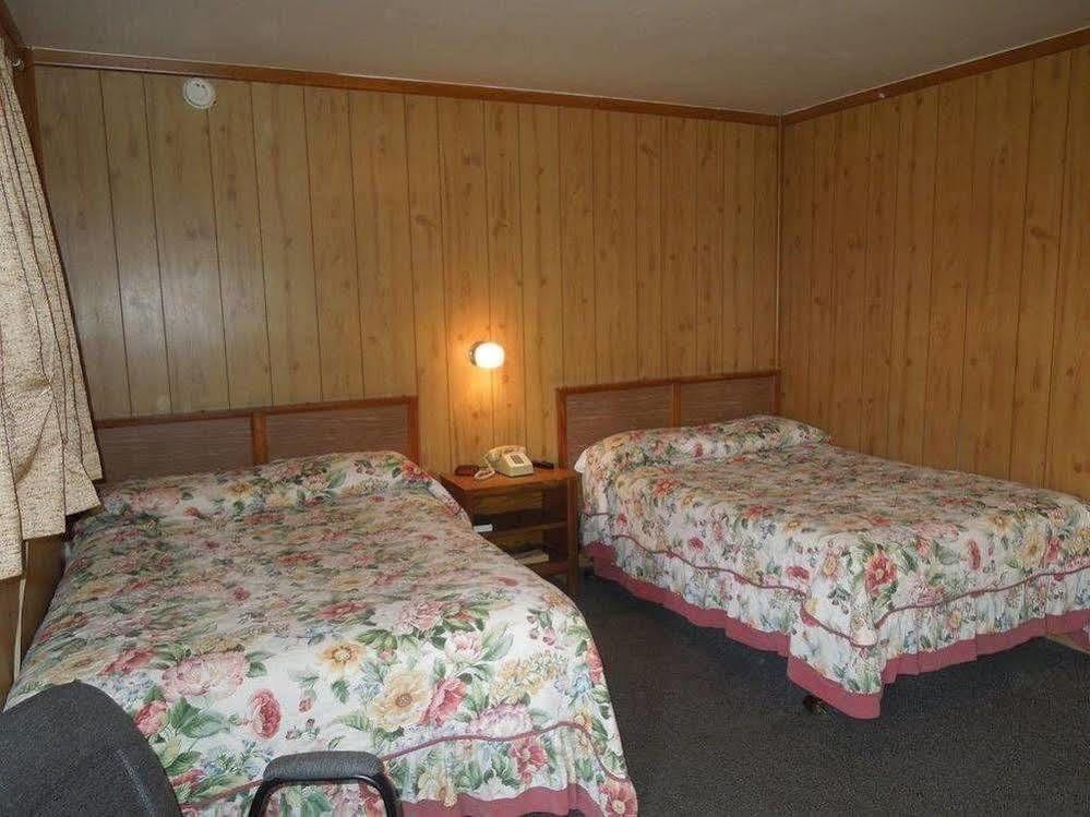Davis Motel North Lima Bagian luar foto